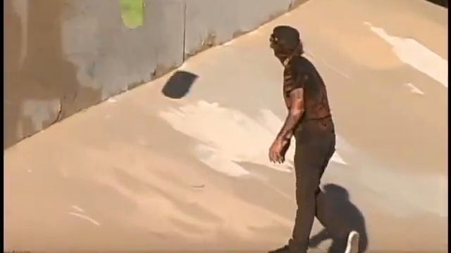 MR PANTS "WALK AMONG US" ZOMBIE SKATEBOARDS смотреть онлайн
