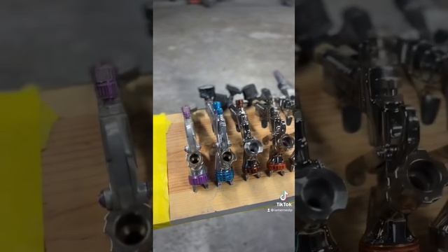 Can never have enough! #iwata #devilbiss смотреть онлайн