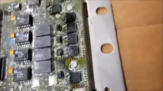 DeoxIT vs Corroded Transmission Control Module from 2000 Audi A4 смотреть онлайн