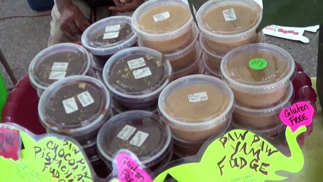 What to do with Paw paws? Street food at the paw paw festival смотреть онлайн