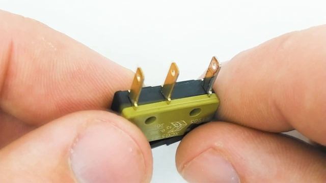 Микровыключатель редуктора Saeco Gaggia смотреть онлайн