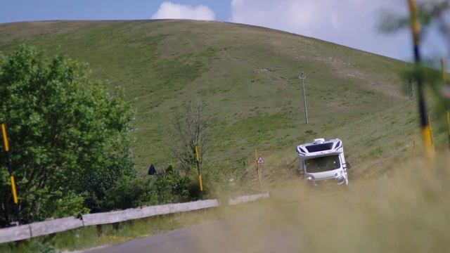 Накрышные кондиционеры Cool Top Trail для кемперов и LCV. Новинка! смотреть онлайн