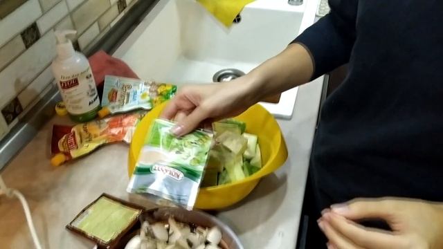ЗАПЕЧЕННЫЕ КАБАЧКИ С ГРИБАМИ смотреть онлайн