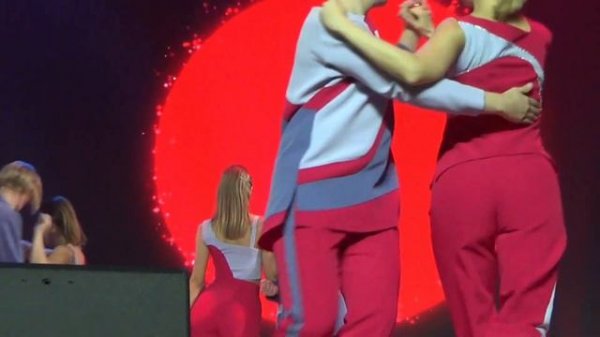 ●Алмаз●Твоих драгоценных глаз.