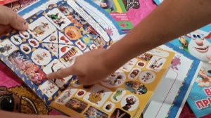 книжка про Бубу с наклейками!
