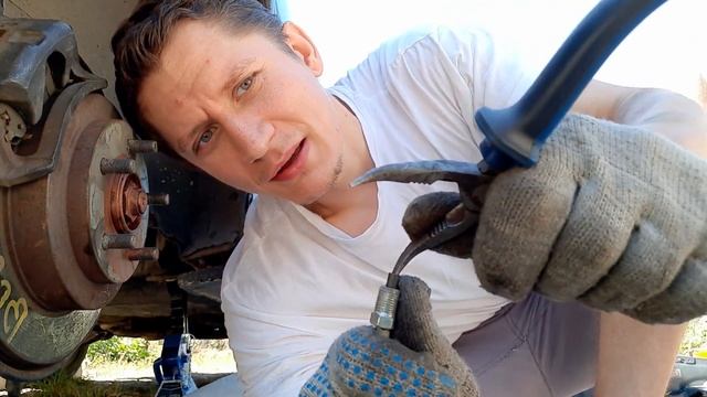 Обломилась трубка? Вальцуем сами?Что делать если обломилась тормозная или топливная трубка? SUBAЖИВ смотреть онлайн