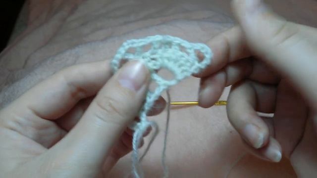 Учимся вязать бактус (шарф -шаль) крючком. смотреть онлайн