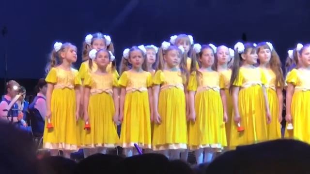 Младший хор ‘Солнышки’.Ансамбль им Локтева в в Кремле смотреть онлайн