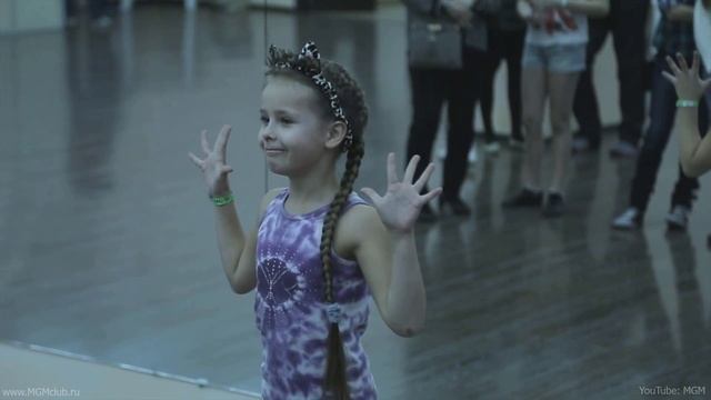 [Встреча Клуба MGM] Уроки танцев. Хореографическая студия танца с Клео де Нил смотреть онлайн