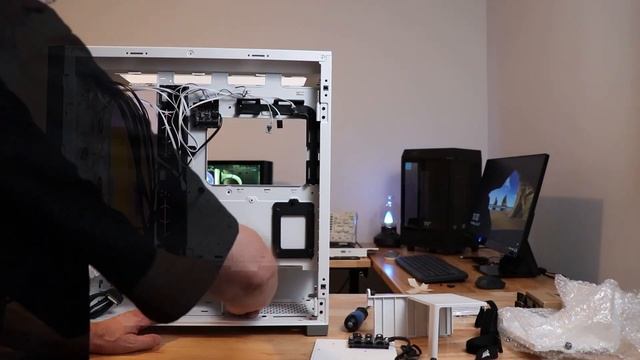 Corsair 5000X RGB Gaming Case Teardown, overview and Review смотреть онлайн