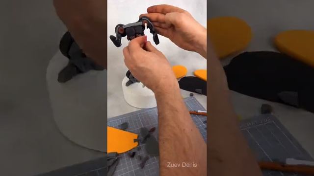 Лепка Трансформера из мастики. Как научиться лепить из мастики. смотреть онлайн