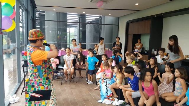 Seo hyun 's Birthday party смотреть онлайн