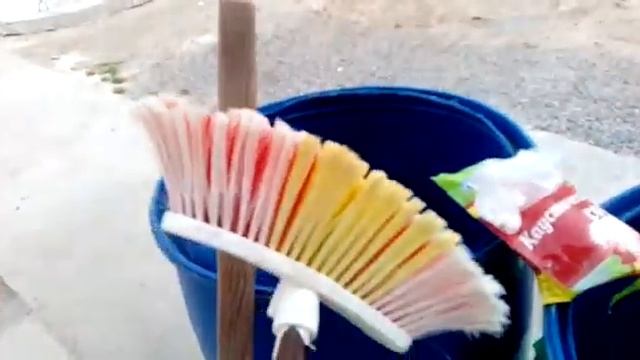 Как очистить пластиковые бочки смотреть онлайн