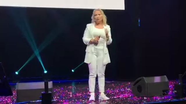 «Нужно всегда бросать себе вызов» смотреть онлайн
