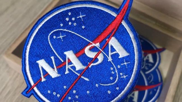 Шеврон NASA смотреть онлайн