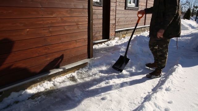 МАНЬЯК FISKARS...? Мои лопаты для снега от Фискарс.