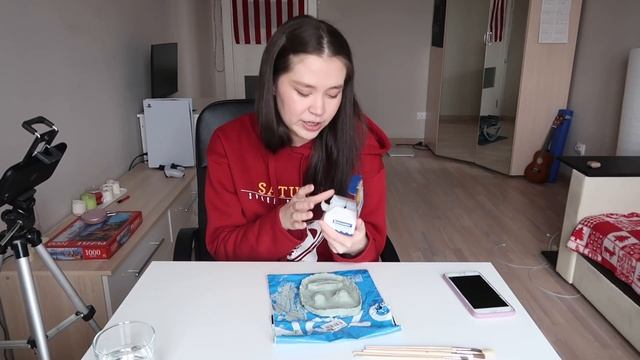 леплю из глины кольца и тарелку (первый раз) смотреть онлайн