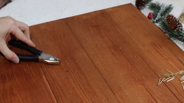 НОВОГОДНЕЕ ПАННО ОЛЕНЬ / СВЕТЯЩЕЕСЯ ПАННО СВОИМИ РУКАМИ / РОЖДЕСТВЕНСКИЕ УКРАШЕНИЯ смотреть онлайн