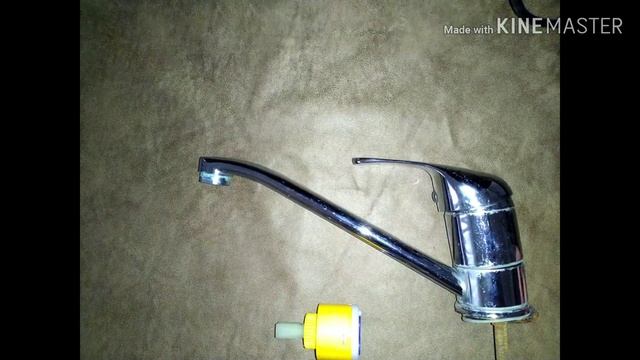 Дефект крана для воды на кухне. Капает кран. Что делать. смотреть онлайн