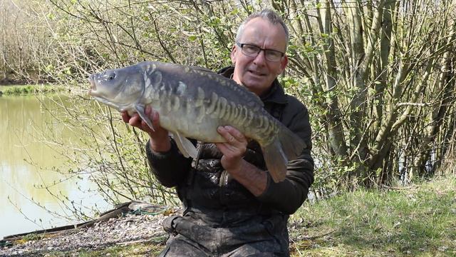 Carp Fishing : Simple Float Fishing Tactics смотреть онлайн