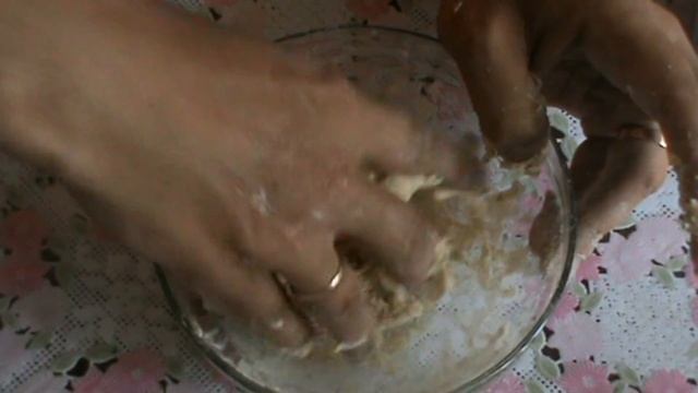 Самоделки для рыбалки. Укропная Мастырка на Карася. Прикормка своими руками.Dill Mastyrka on Karas. смотреть онлайн