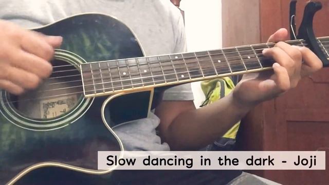 Slow dancing in the dark // Joji (Short Fingerstyle cover) смотреть онлайн