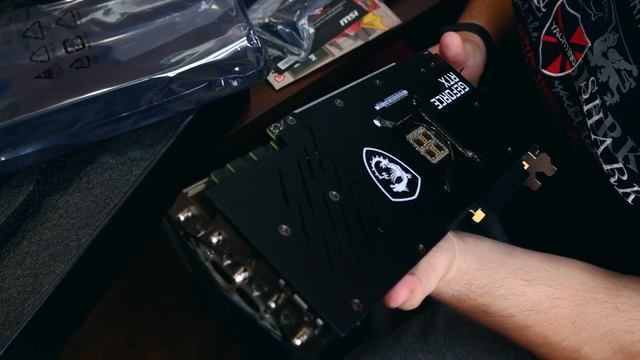 RTX 3090 РАСПАКОВКА И ПЕРВЫЙ ВЗГЛЯД (UNBOXING)