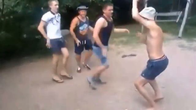 смешной танец Funny Dance