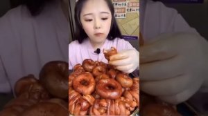 Китайцы едят на камеру!!!! ???