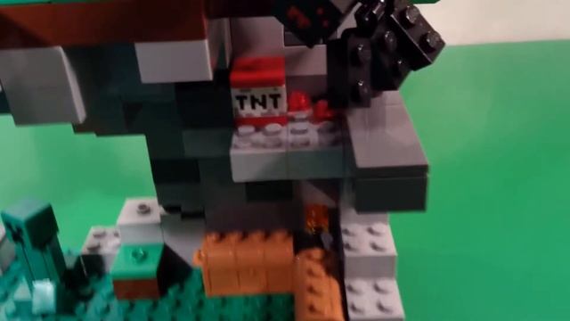 LEGO Minecraft Steve vs. Herobrine! Minecraft Monday смотреть онлайн