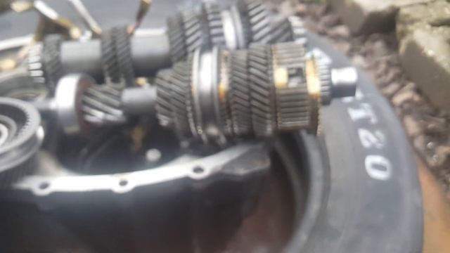 Коробка передач Renault Scenic 3, 1,5 dci, 6 скоростей. смотреть онлайн