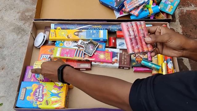 Sivakasi Crackers Unboxing ? Ceremony Festival Pack ? 1190 ரூபாய்க்கு தரமான பட்டாசுக்கள்! смотреть онлайн