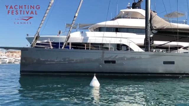 1 - Visit the Vieux Port of the Cannes Yachting Festival 2018 смотреть онлайн