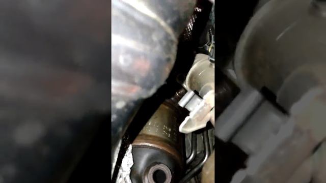СНЯТИЕ СТАРТЕРА НА АУДИ А4 Б8 с двигателем 2.0 TDI CAGA смотреть онлайн