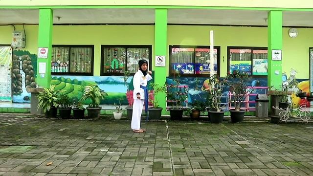 AURORA AMIRAH BILQIS - MIN 3 KOTA TANGSEL - KEC. CIPUTAT - KARATE PERORANGAN PUTRI смотреть онлайн
