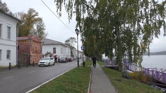 ПРОГУЛКА ПО ГОРОДУ ПЛЕС смотреть онлайн