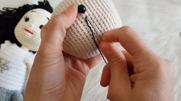 Amigrumi Bebek Yapımı Bitişi - Oyuncak Bebek Nasıl Yapılır - Amigrumi Bebek - Oyuncak Kız Bebek