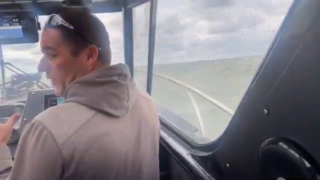 2021 Extreme Boats 745 Walk Around Lake Test and Sea Trial Off Cleveland 8-10' Waves, Wicked Weathe смотреть онлайн