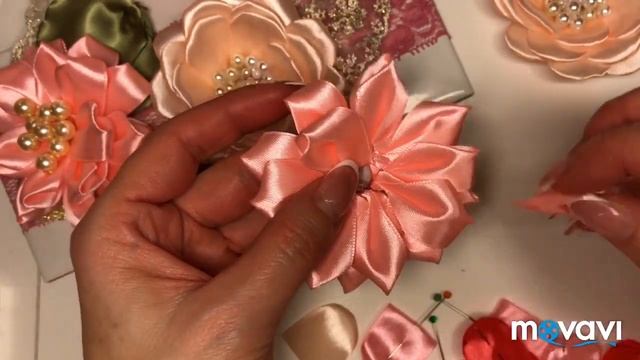 Цветы на ленте. На руку ???. Ribbon flowers ? смотреть онлайн