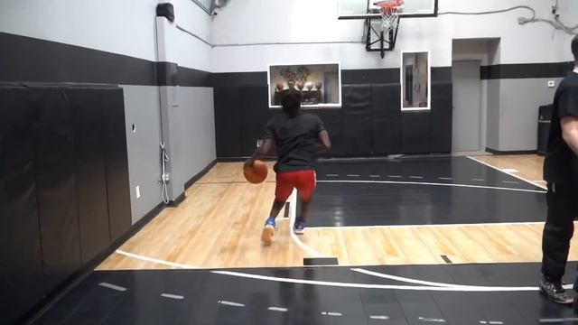 The Perfect Point Guard Workout To Go D1!! NBA Trainer Workout! смотреть онлайн