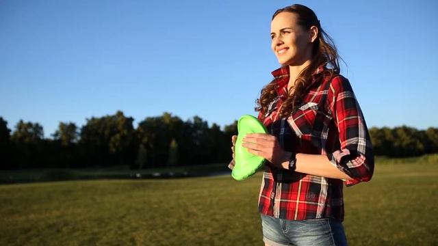 Flyber (Флайбер) - летающая тарелка для собак