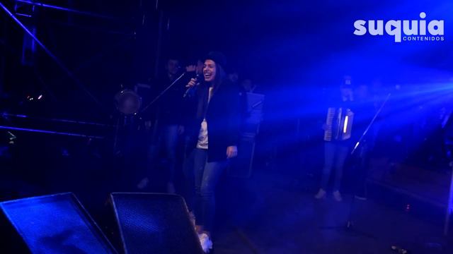 LBC ft Eugenia Quevedo - Olvidame y Pega la Vuelta смотреть онлайн