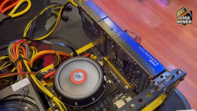 AMD | Radeon Pro W5700 | V1 | 8GB