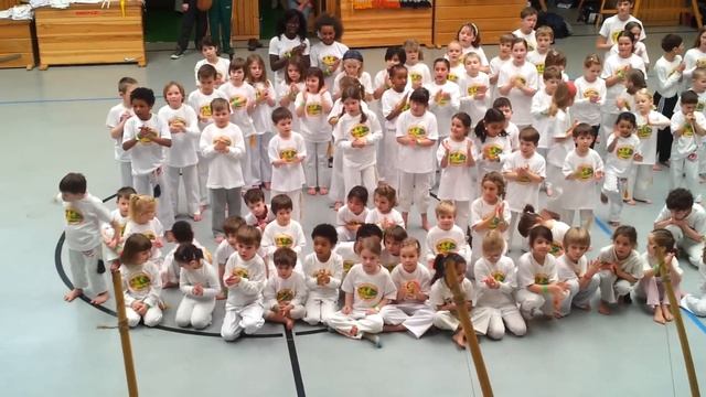 ABADA- Capoeira 2. Kinder Batizado Heidelberg 2012 Conner Коннер www.capoeira-schwetzingen.de смотреть онлайн