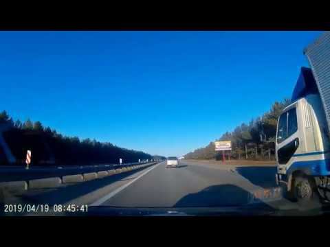 На дороге ДУРАК. Правобережный тракт. А я думал что я быстро еду. смотреть онлайн