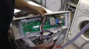 Непонятная ошибка в стиральной машины Electrolux EWTS 10620 W