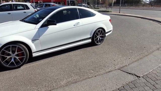 Struben Street Motors - 2014 MERCEDES-BENZ C-CLASS C63 AMG COUPE смотреть онлайн