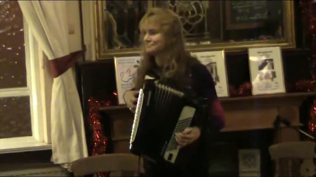 Jenny Henderson - Jolly Jinnjam Medley смотреть онлайн