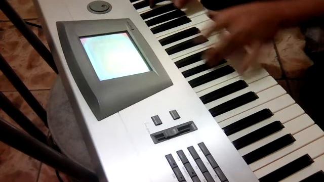 Korg Trinity V3 piano strings смотреть онлайн