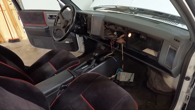 Back To Stock Radio In Sonoma GT (Plus Short Antenna And Bluetooth Addition)